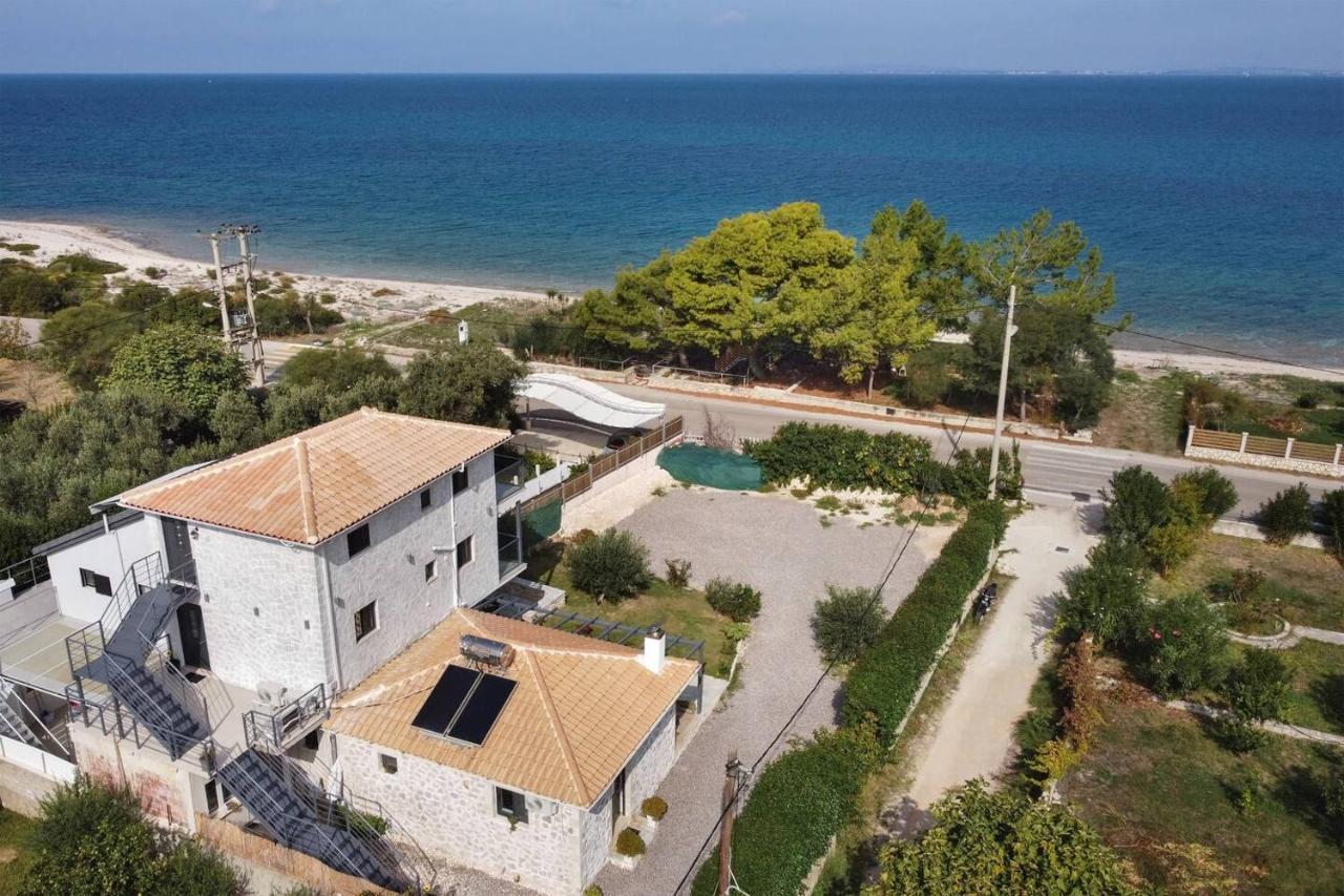 Villa On The Sea Agia Marina  Exterior photo
